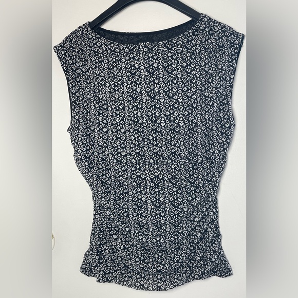 INC International Concepts Black and White Printed Mesh Sleeveless Tank Size M - Picture 3 of 12